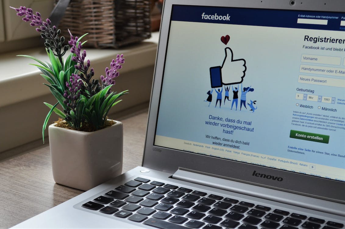 Other social networks can be integrated with Facebook for marketing. 